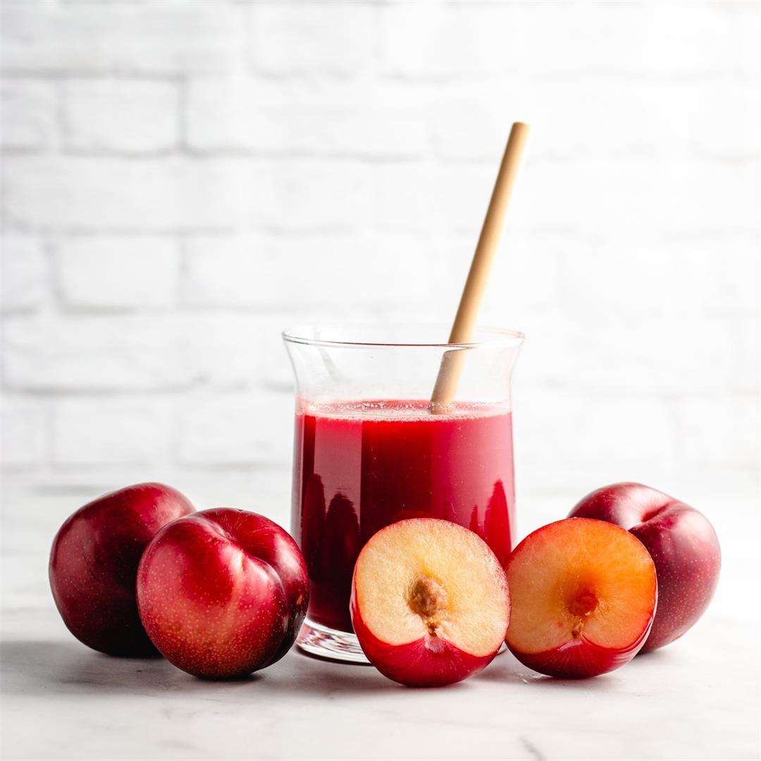 Healthy Plum Juice Recipe (Two Ways)