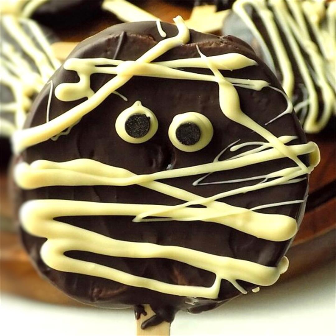 Chocolate Covered Apple Slices (Easy Halloween Treat) - Pastry