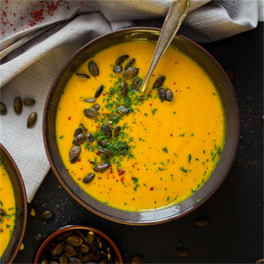 Vegan Roasted Pumpkin Soup