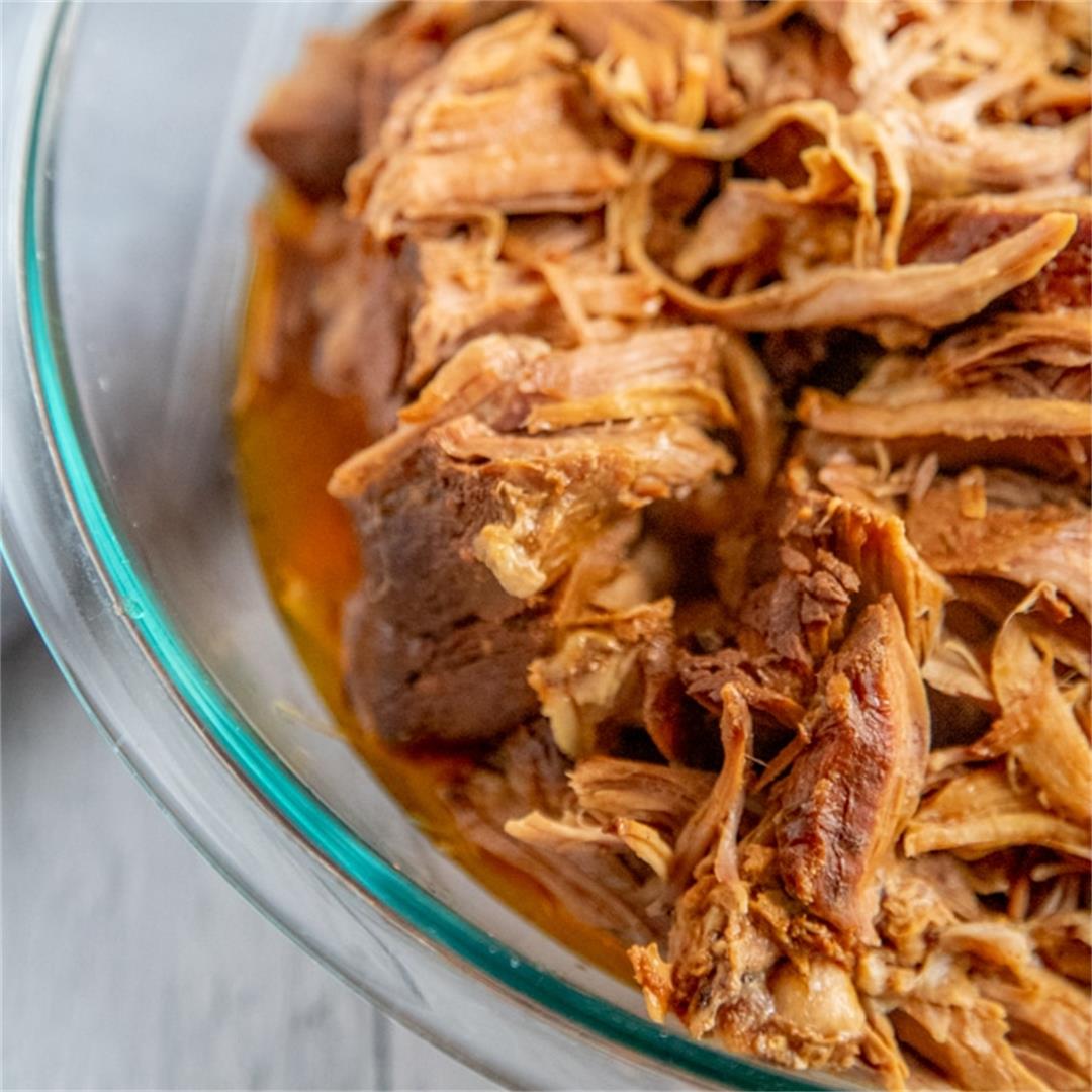 Slow Cooker Pulled Pork (Texas Style)
