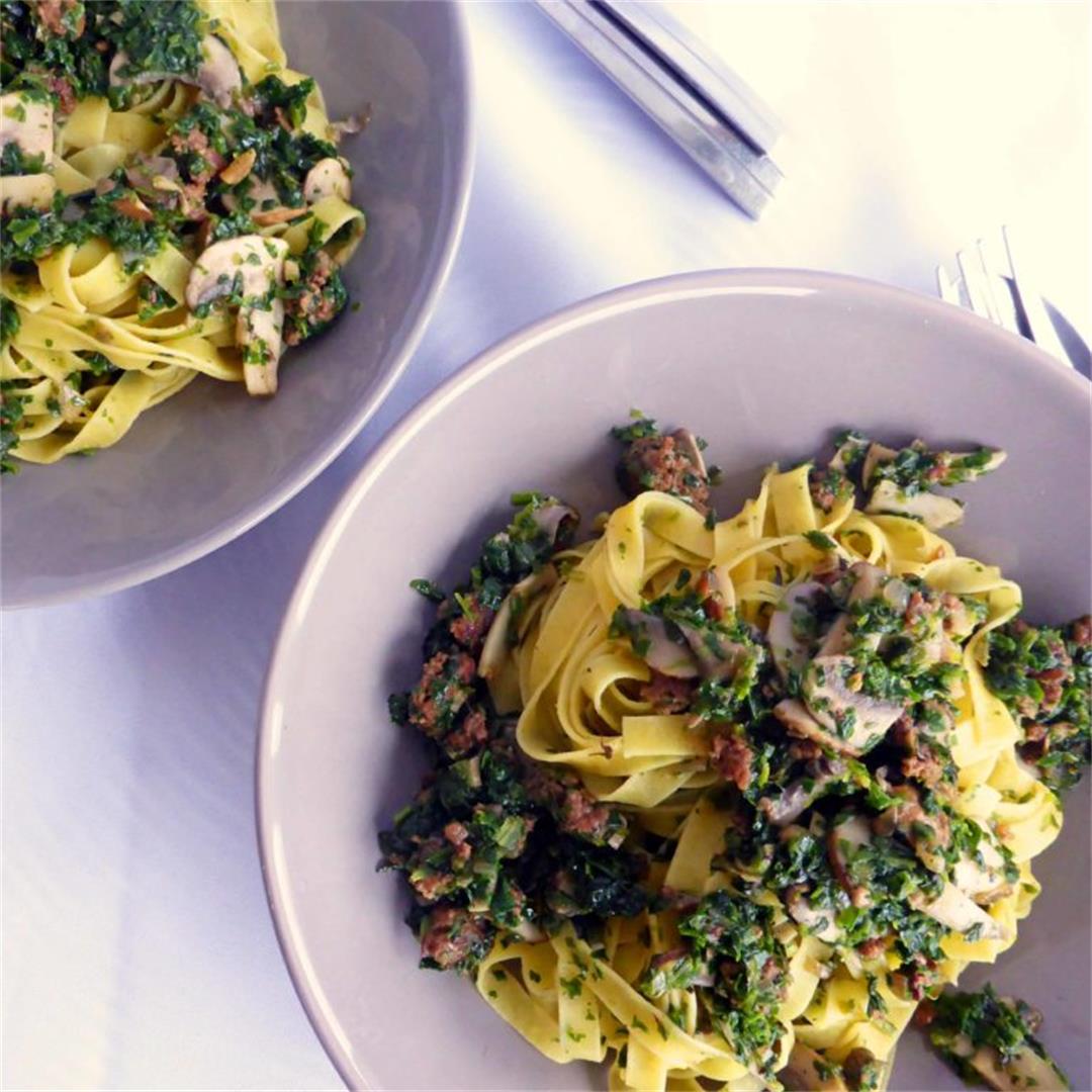 Meaty Mushroom and Spinach Tagliatelle Pasta Recipe