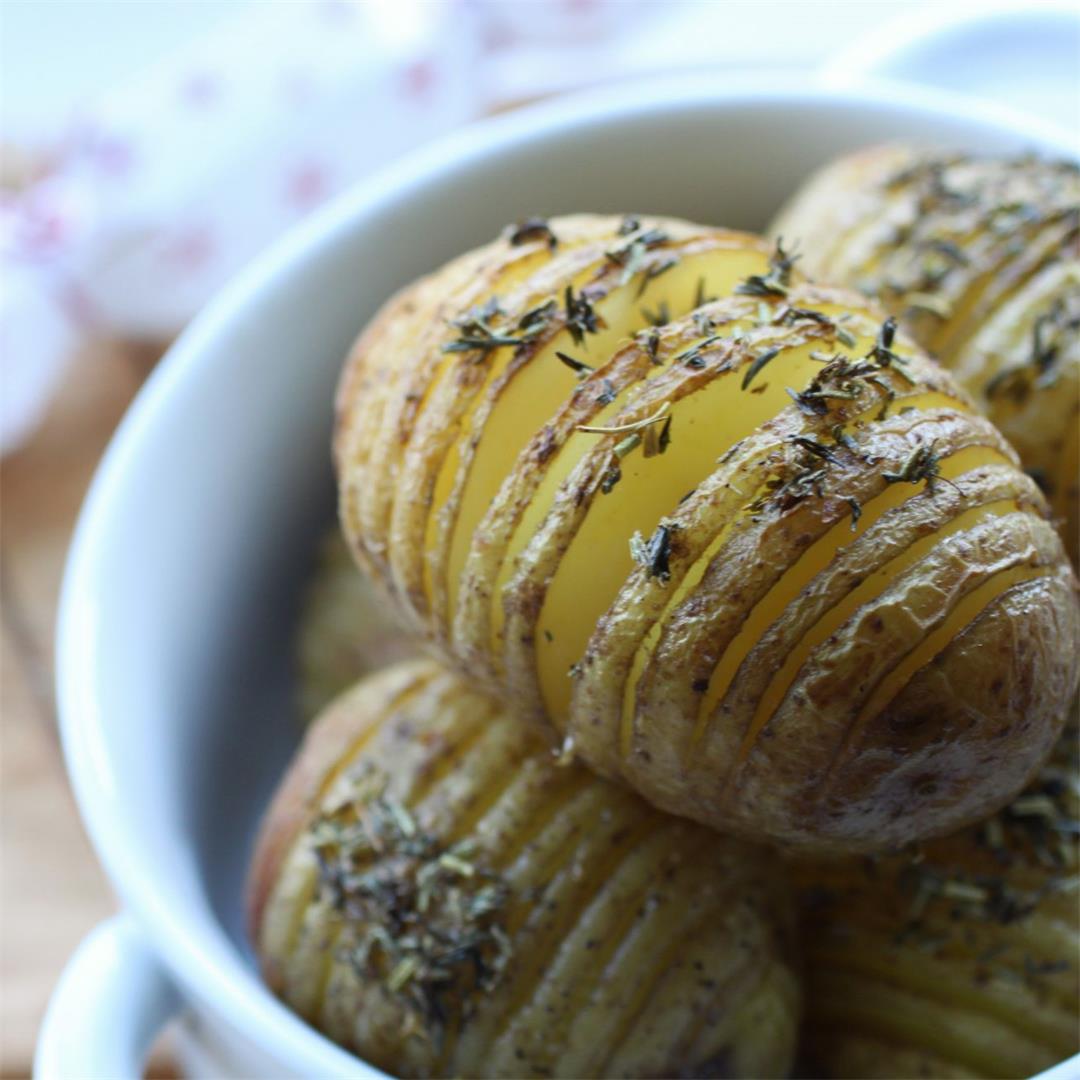 Vegan Hasselback Potatoes Recipe