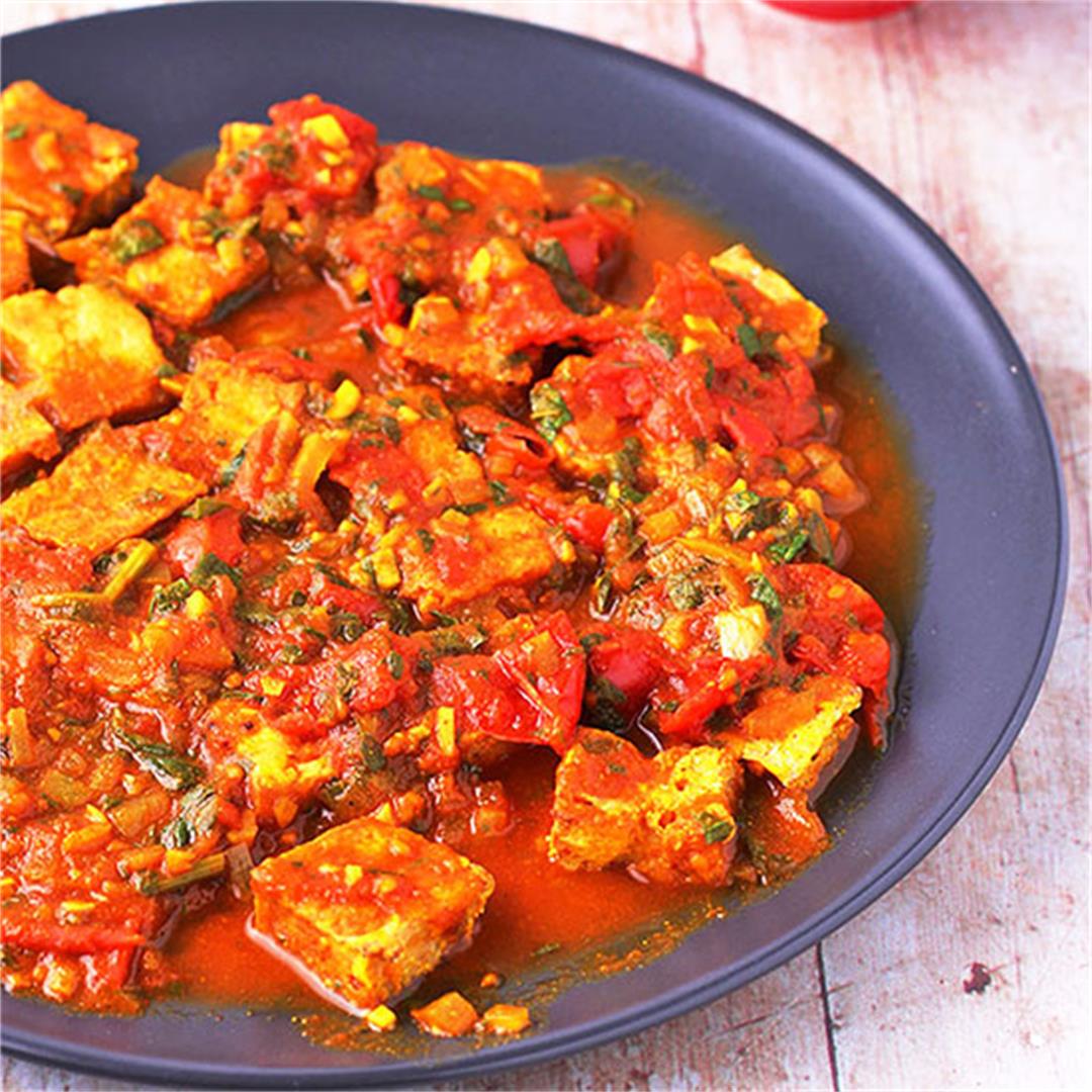 crispy baked tofu with Indian curry sauce
