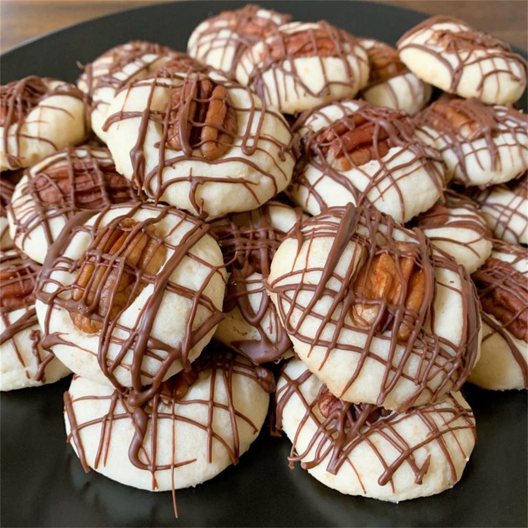 Chocolate Pecan Shortbread Thumbprint Cookies