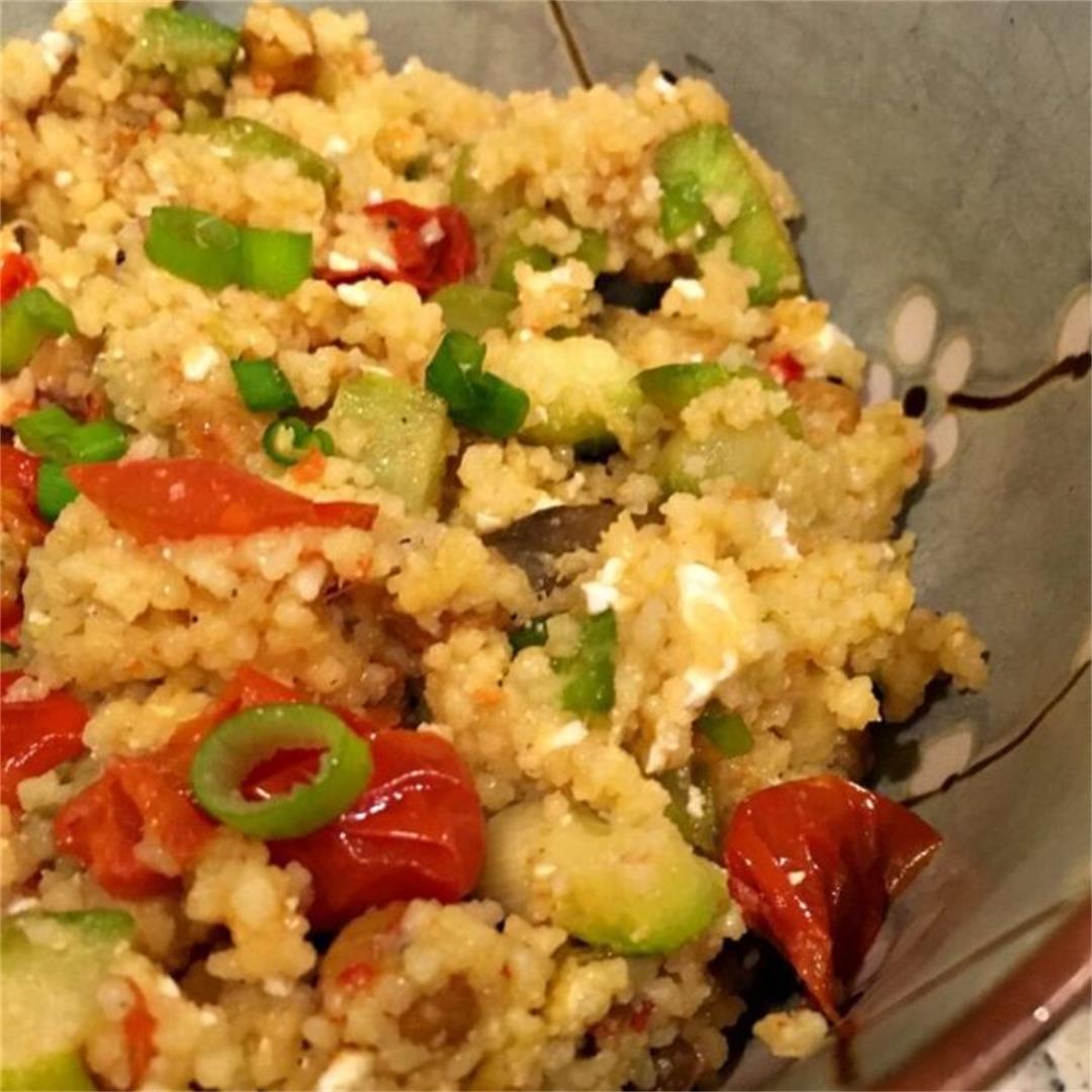 Vegetarian Couscous with Zucchini, Chickpeas, and Tomatoes