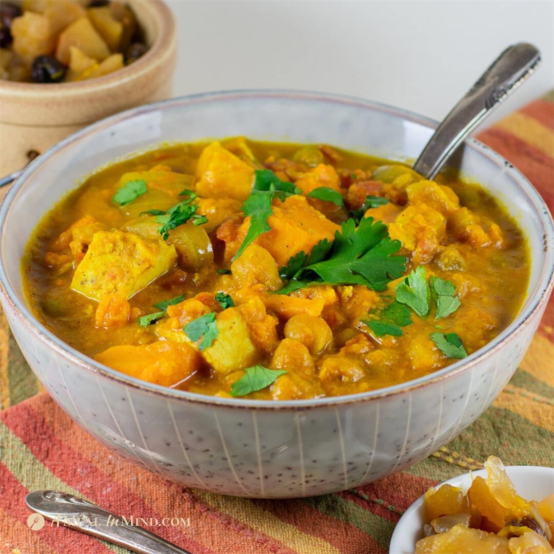 Slow Cooker Chicken Curry with Sweet Potatoes
