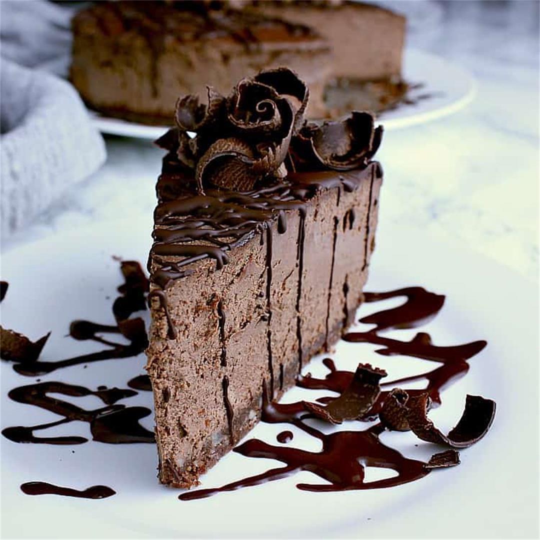 Keto Chocolate Cheesecake