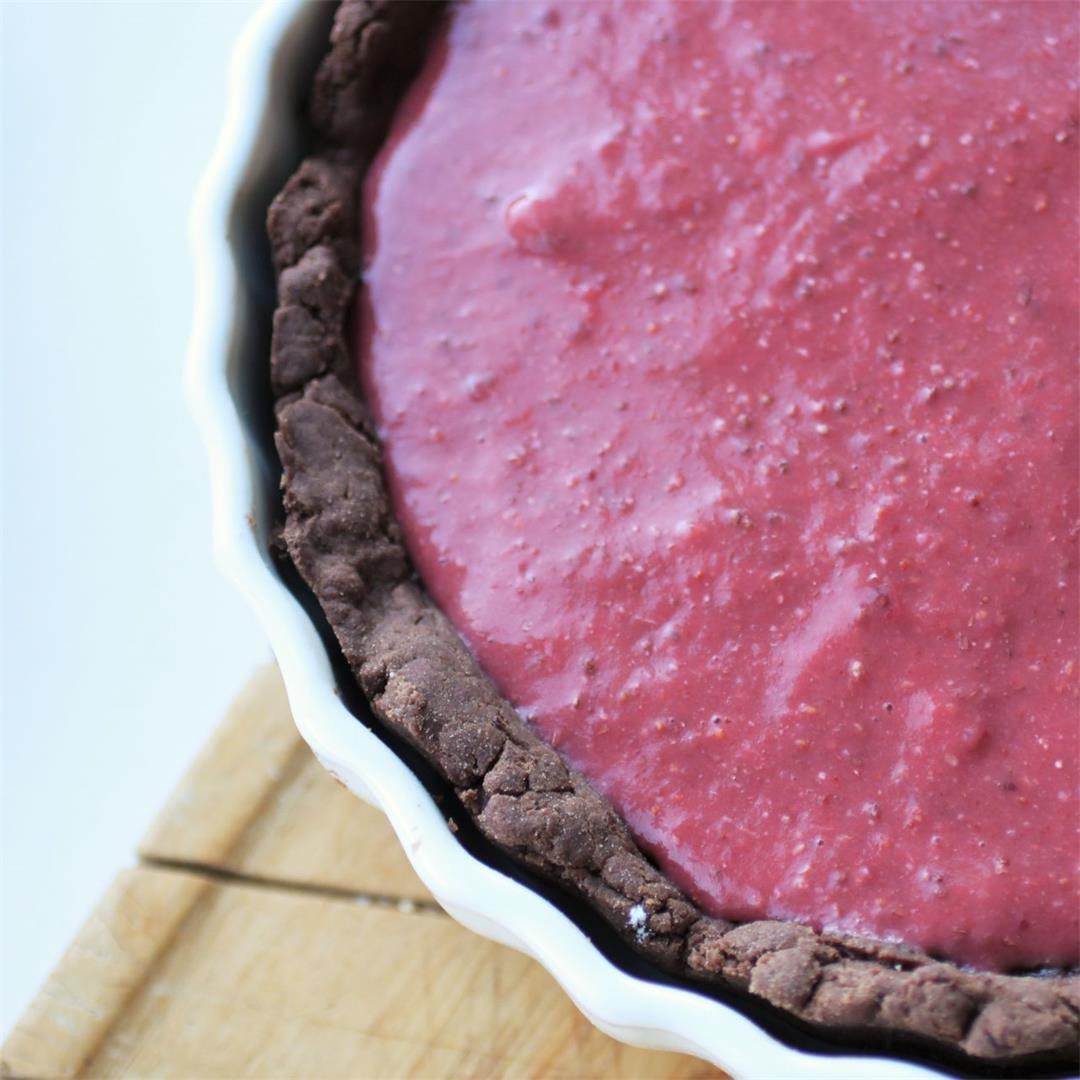 Vegan Valentine's Chocolate Strawberry Tart Recipe (GF)