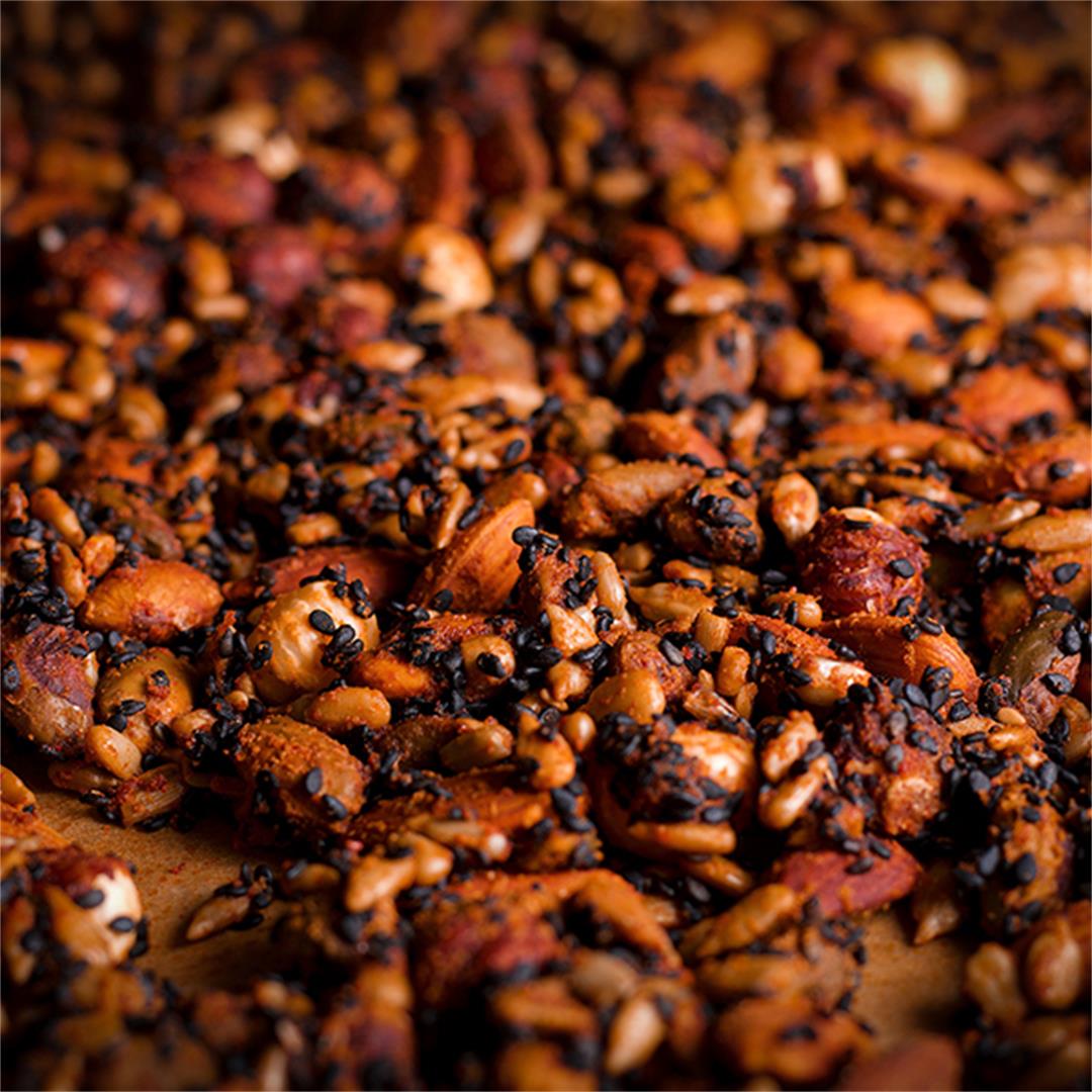 Yemenite Ja'ala {Roasted Nut and Seed Mix}