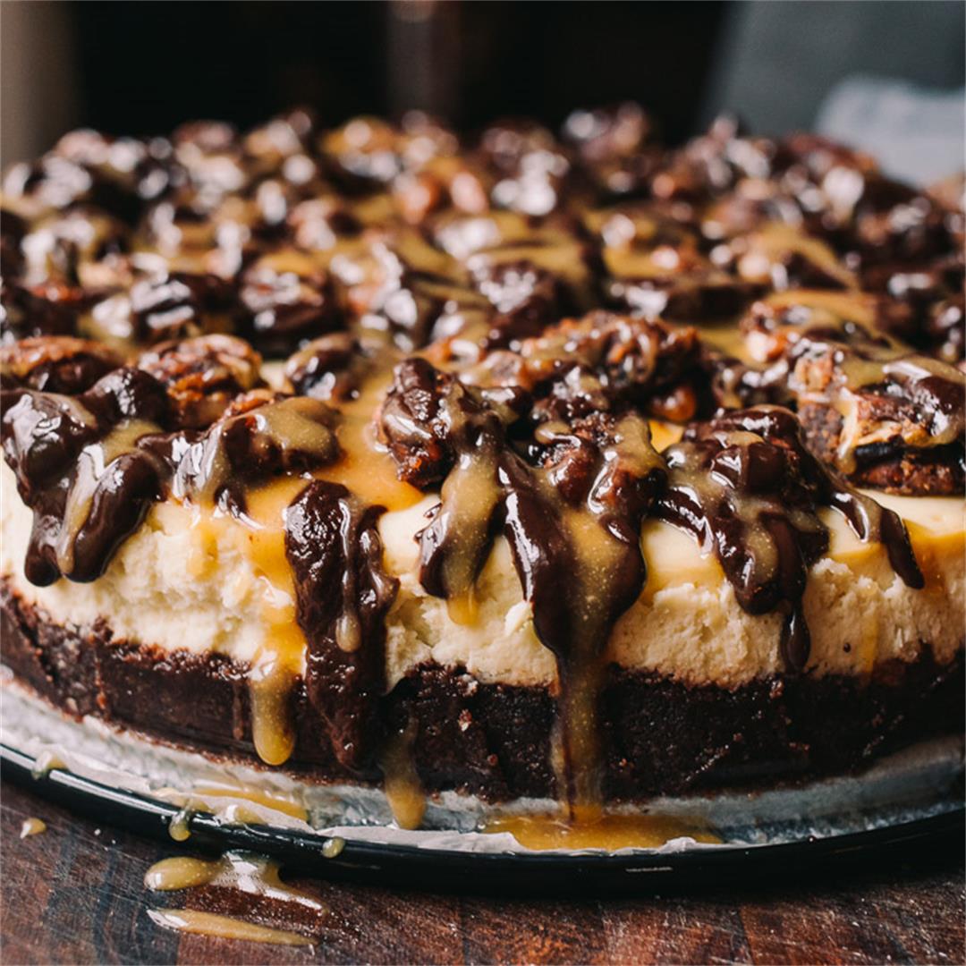 Low Carb Turtle Cheesecake