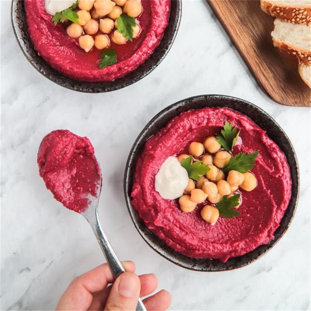 Hummus with a beetroot touch