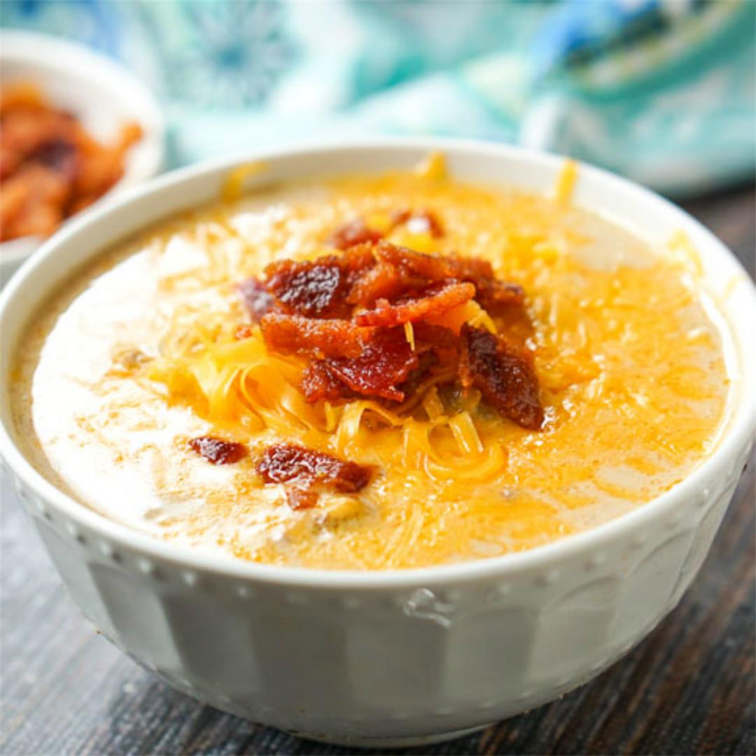 Easy Keto Cheeseburger Soup with Bacon for a Low Carb Meal!