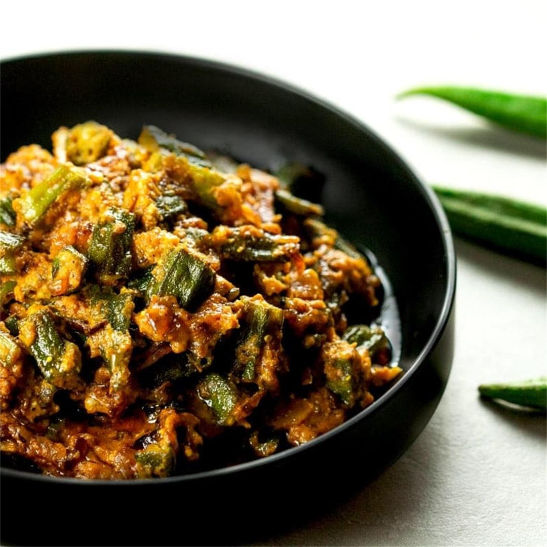 Bhindi Masala (Indian Spicy Okra Curry)