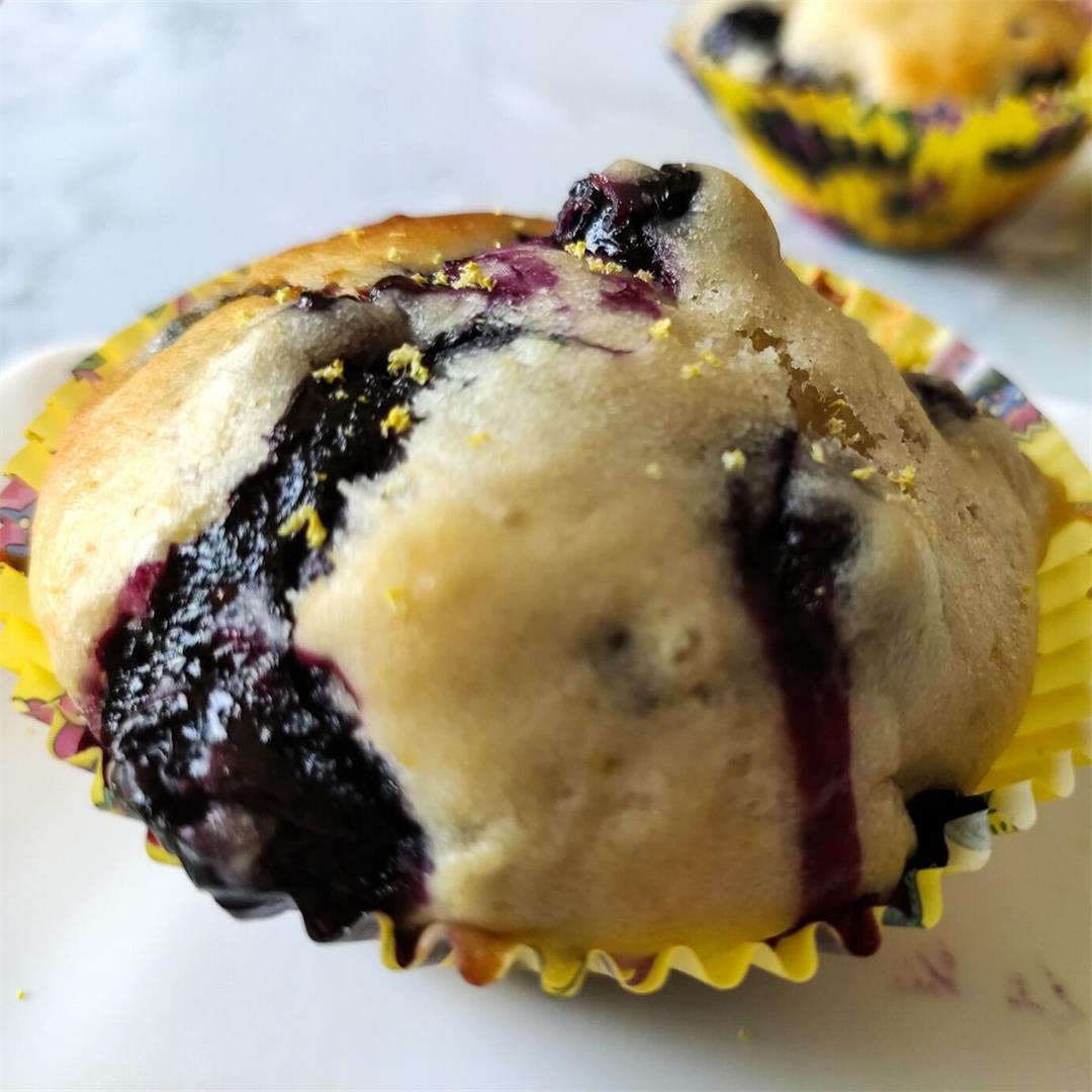 Easy & Quick Vegan Blueberry and lemon muffins recipe