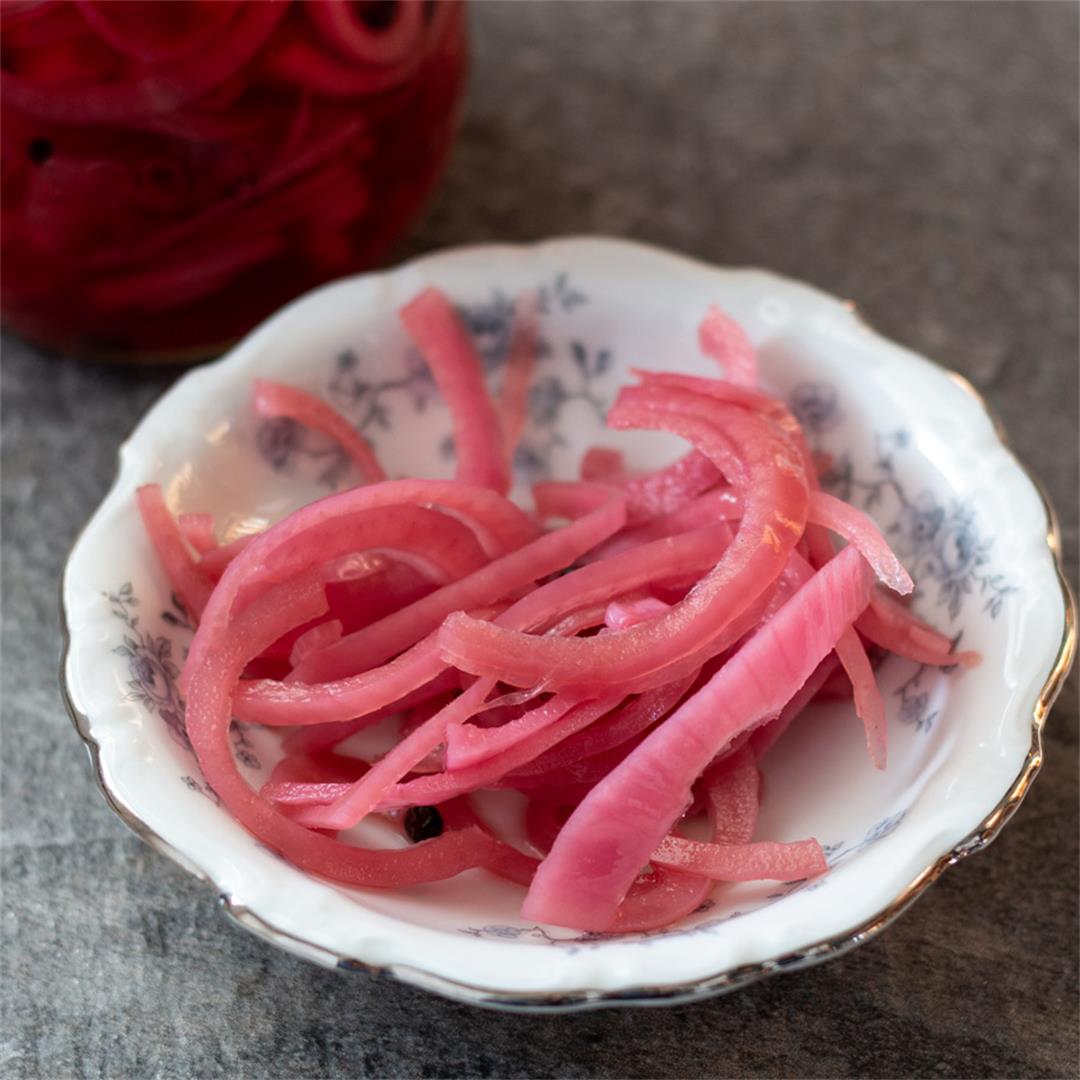 How to Make Pickled Red Onions (Small Batch)