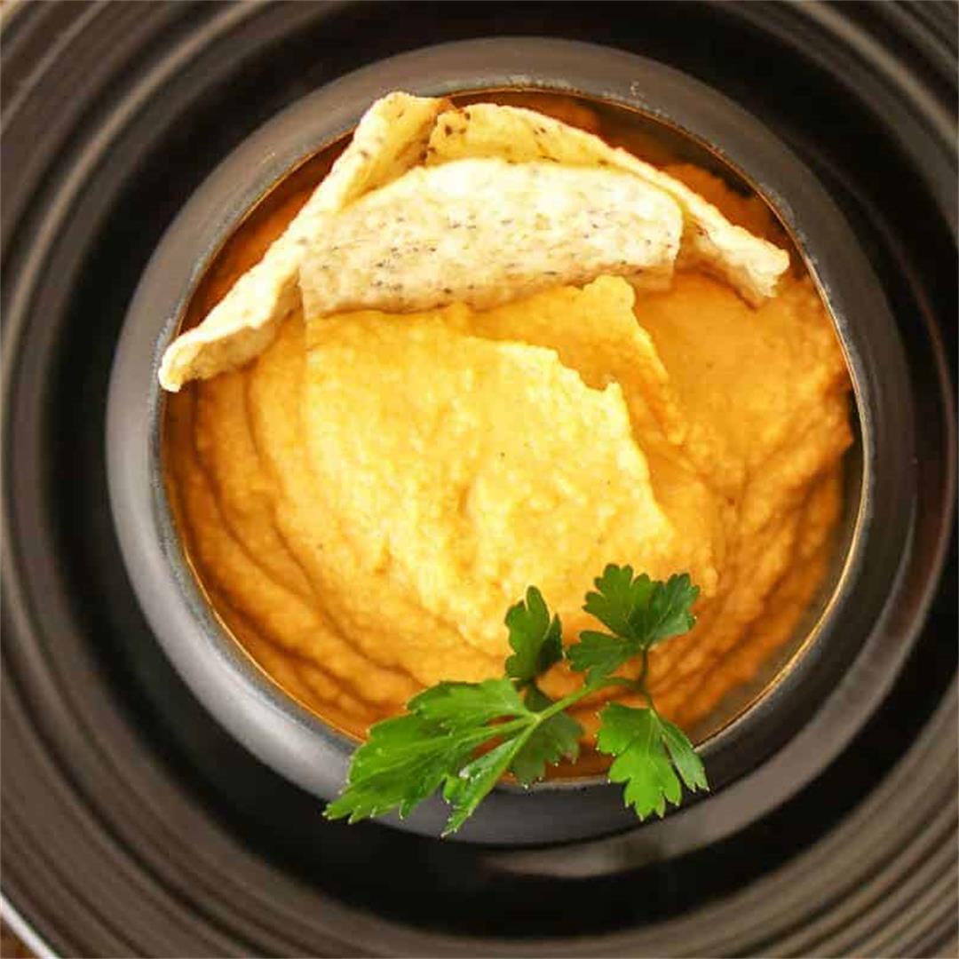 Creamy And Savory Pumpkin Hummus Recipe