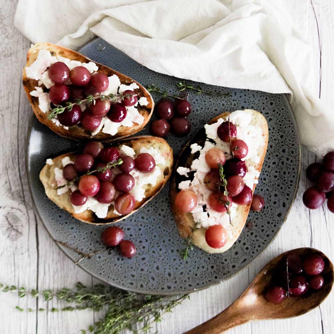 Bruschetta with Roasted Grapes and Goat's Cheese