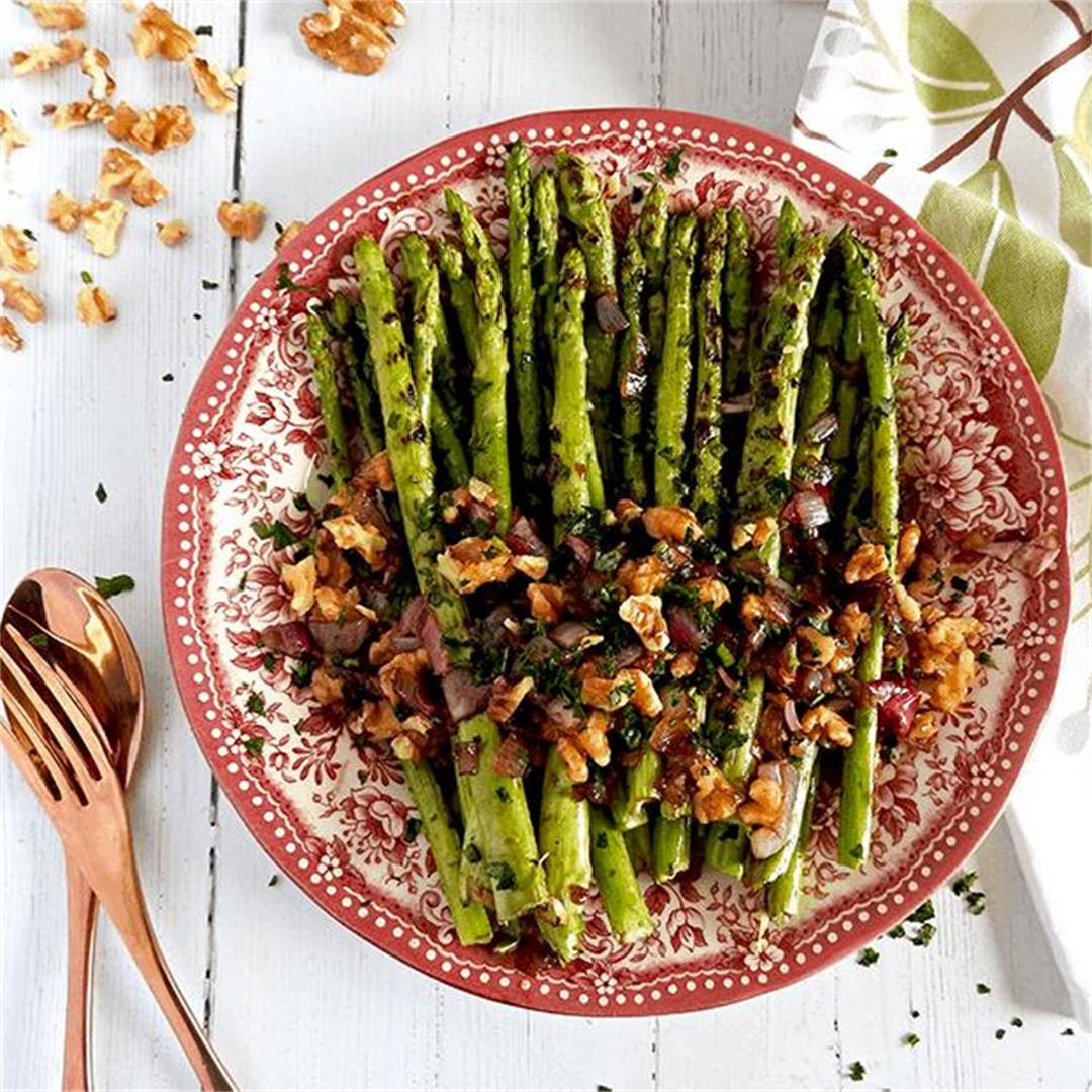 Grilled Asparagus with Balsamic Red Onion Recipe