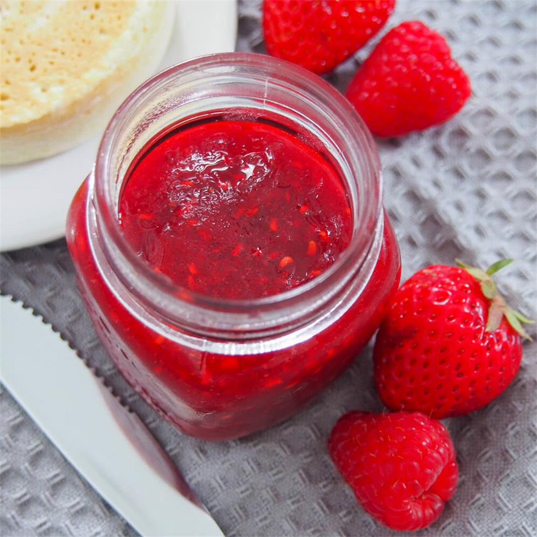 Strawberry raspberry jam