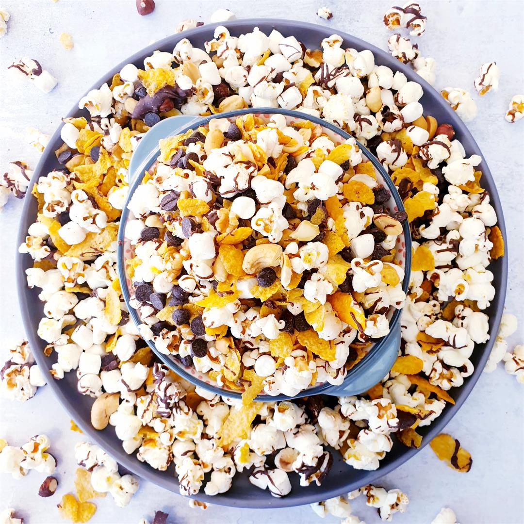 Popcorn Snack Mix