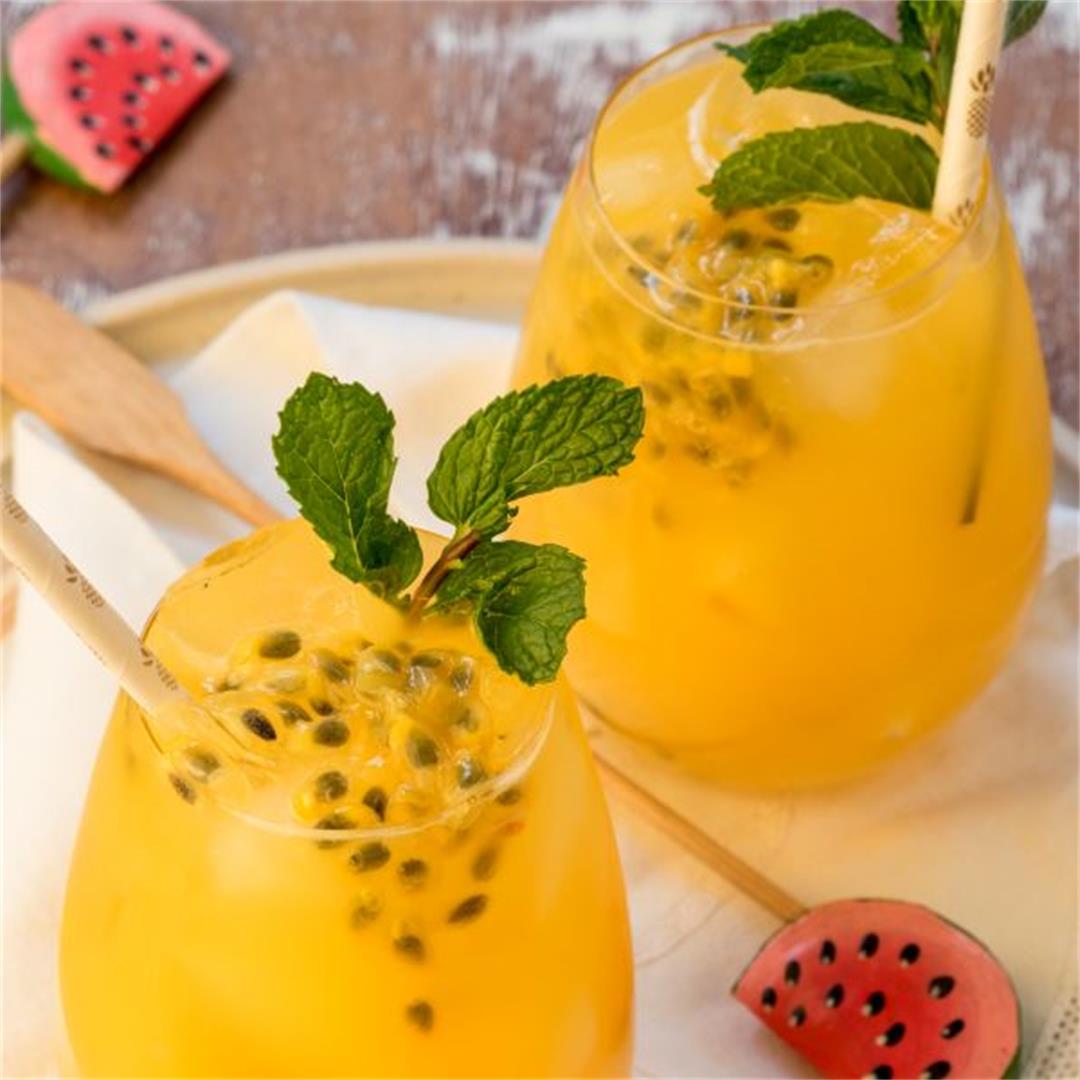 Passion Fruit and Ginger Mojitos