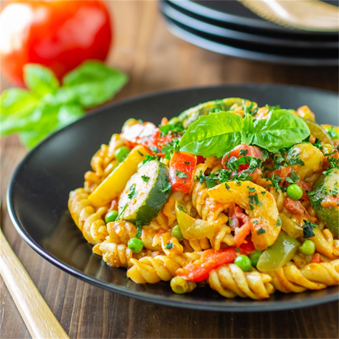 One Pot Curry Pasta and Vegetables