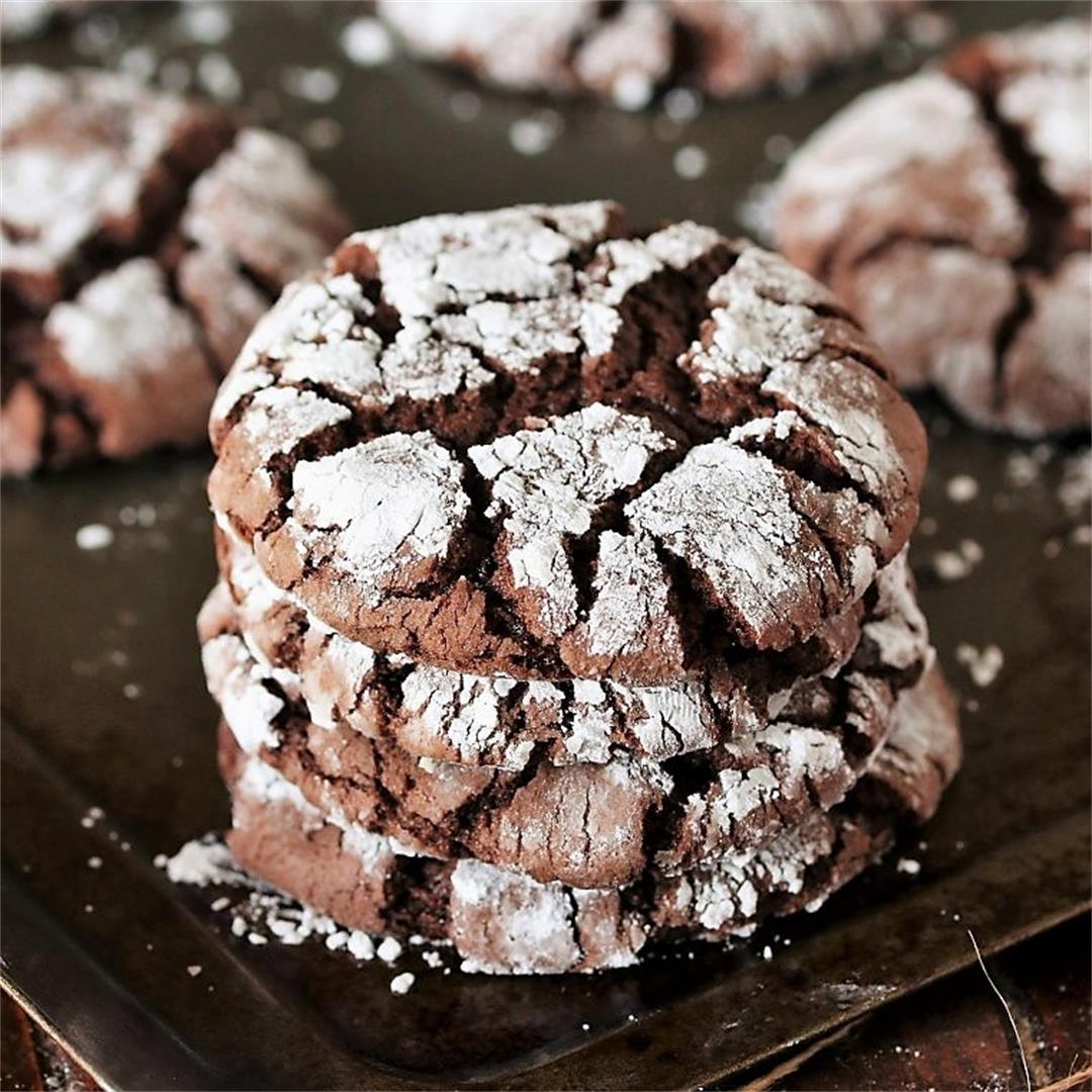 Chocolate Crinkle Cake Mix Cookies