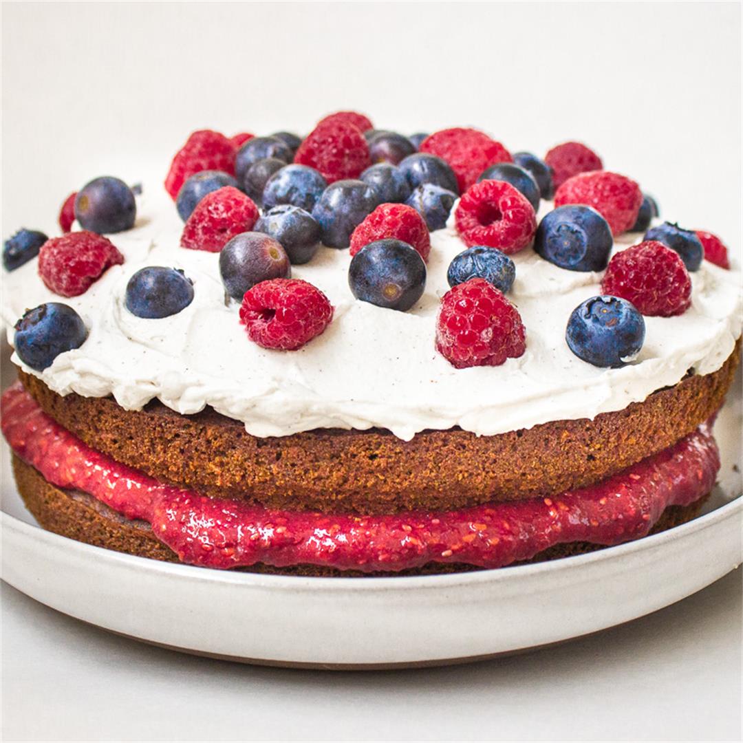 Vegan Berry Sponge Cake (gluten-free)