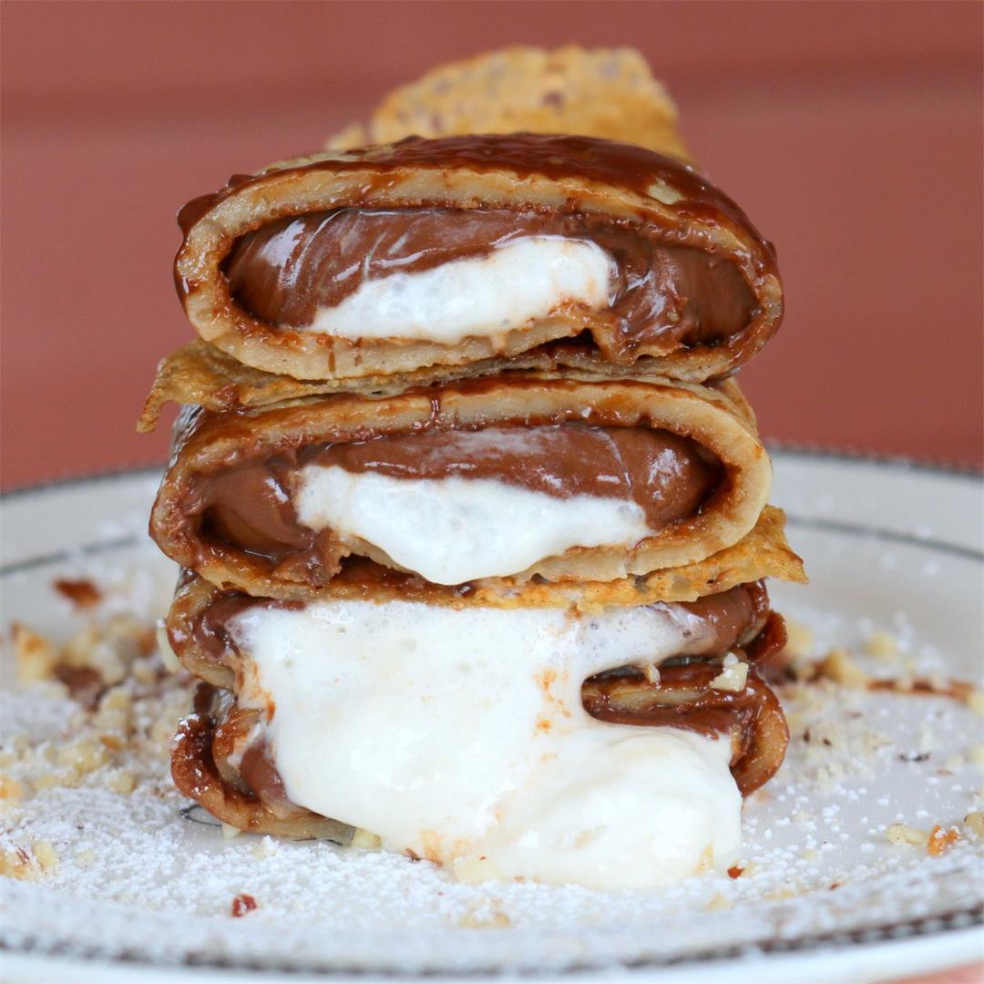 How to Make Coffee Crepes (Nutella Filling)