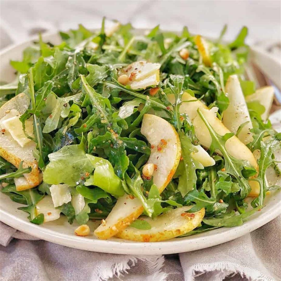 Rocket and Pear Salad with Parmesan