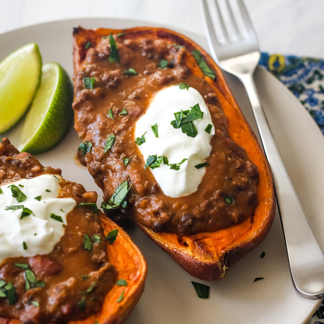 10 Quick and Healthy Baked Sweet Potato Toppings