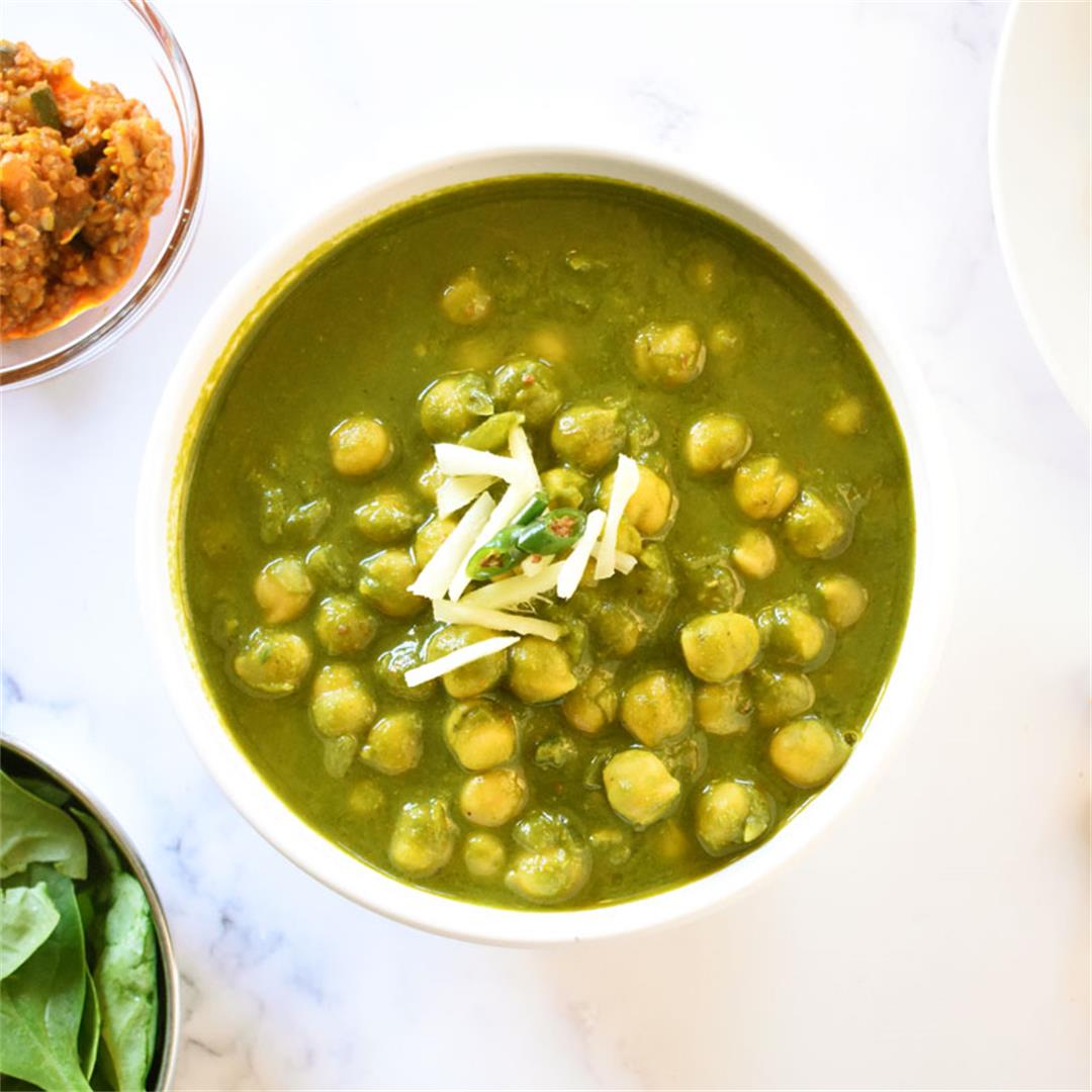Spinach chickpea curry recipe