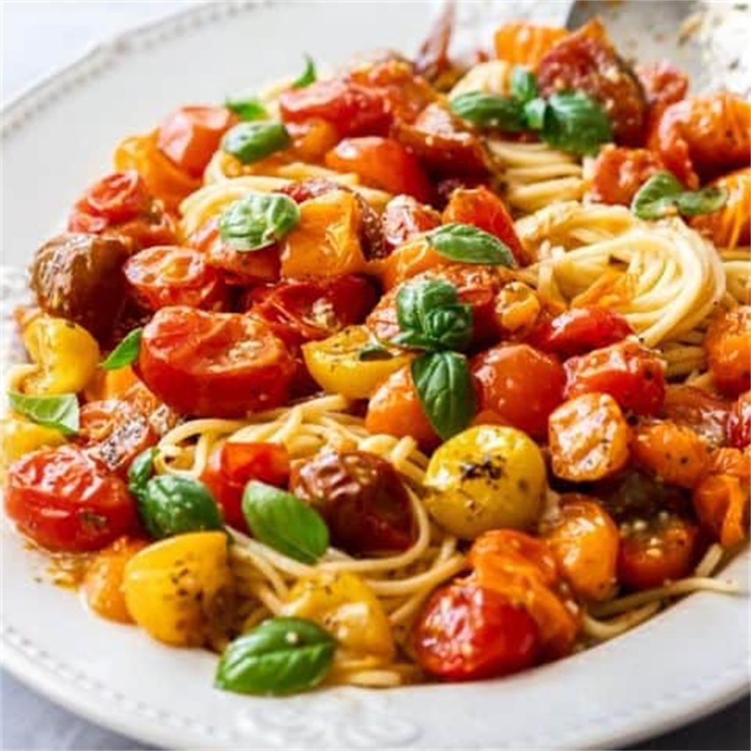 Roasted Cherry Tomato Pasta - It's Not Complicated Recipes