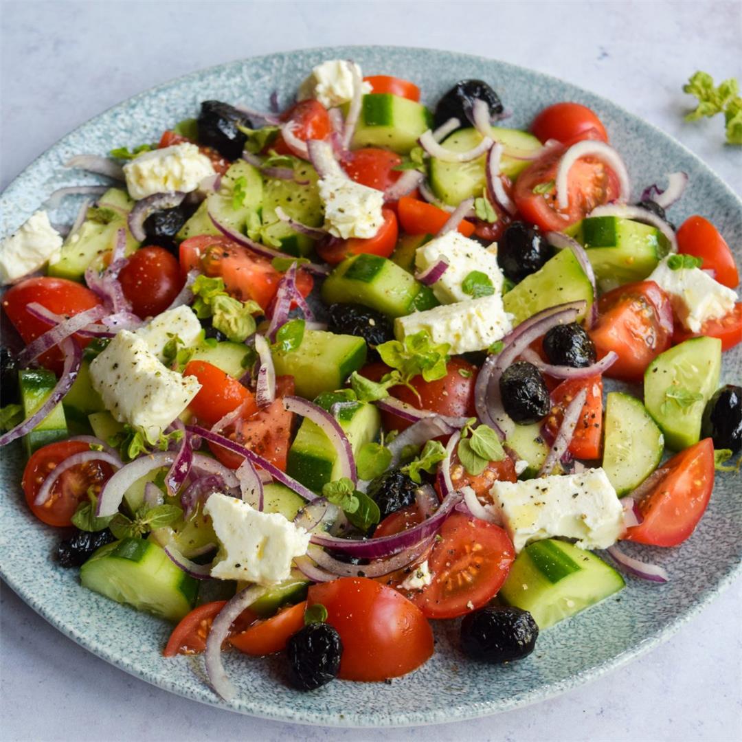 How To Make The Perfect Greek Salad