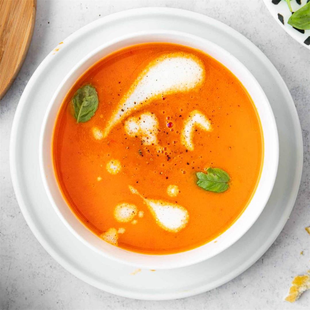 Tomato Soup with Fresh Tomatoes