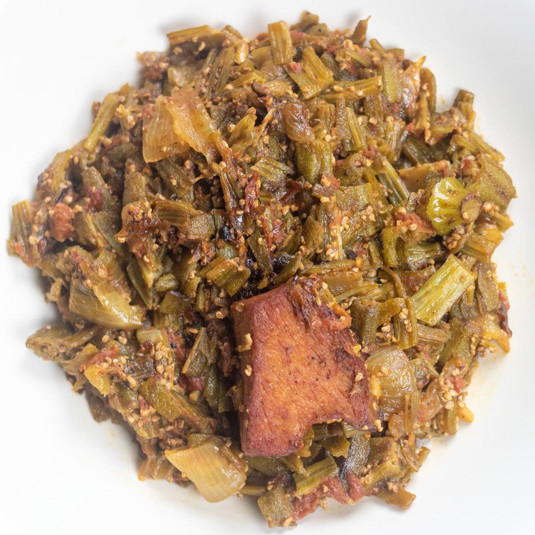 Stewed Okra with Tomatoes and Ham