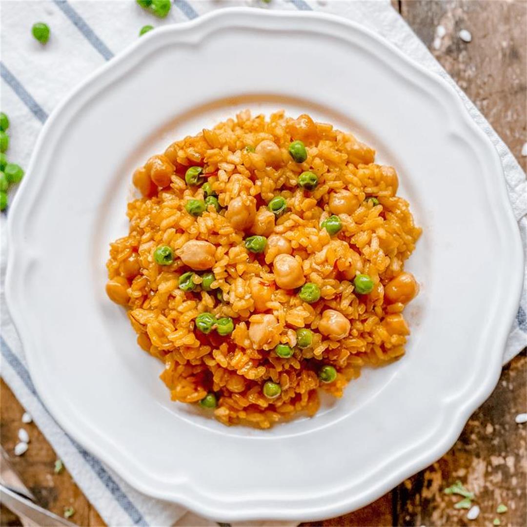 Stunning Spanish Rice with Garbanzo Beans & Peas Recipe