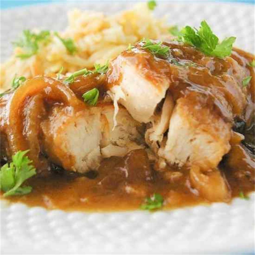 Chicken in Caramelized Onion Sauce