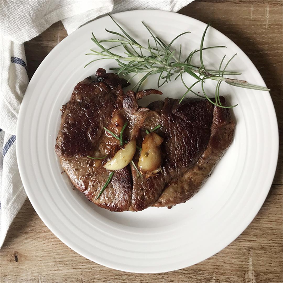 Steak With Garlic, Butter And Rosemary-Healthy life Trainer