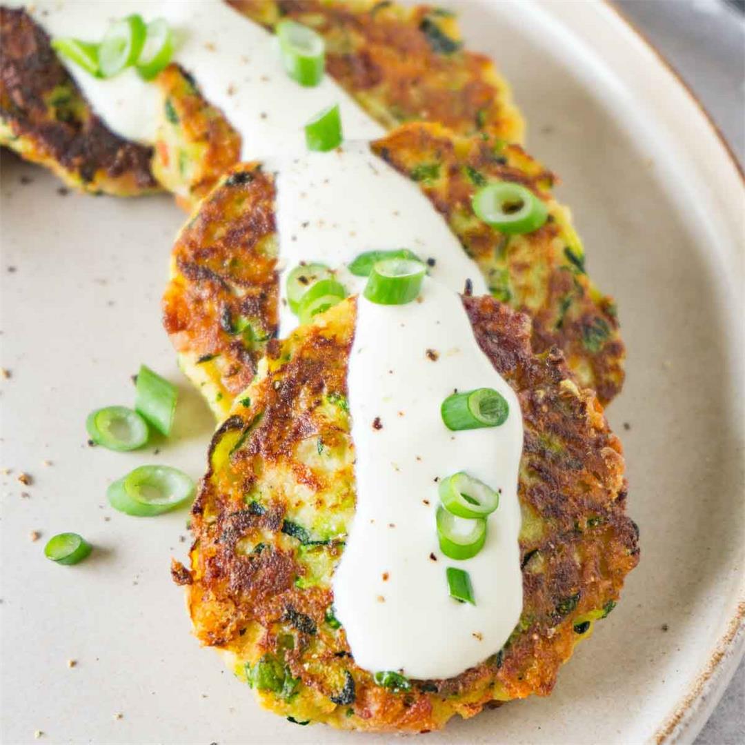 Keto zucchini fritters with bacon