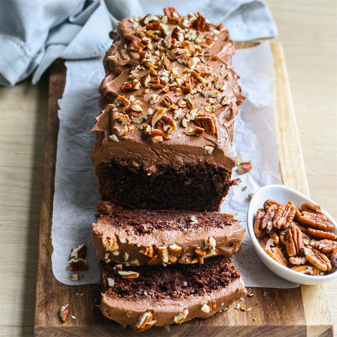 Chocolate and pecan loaf cake