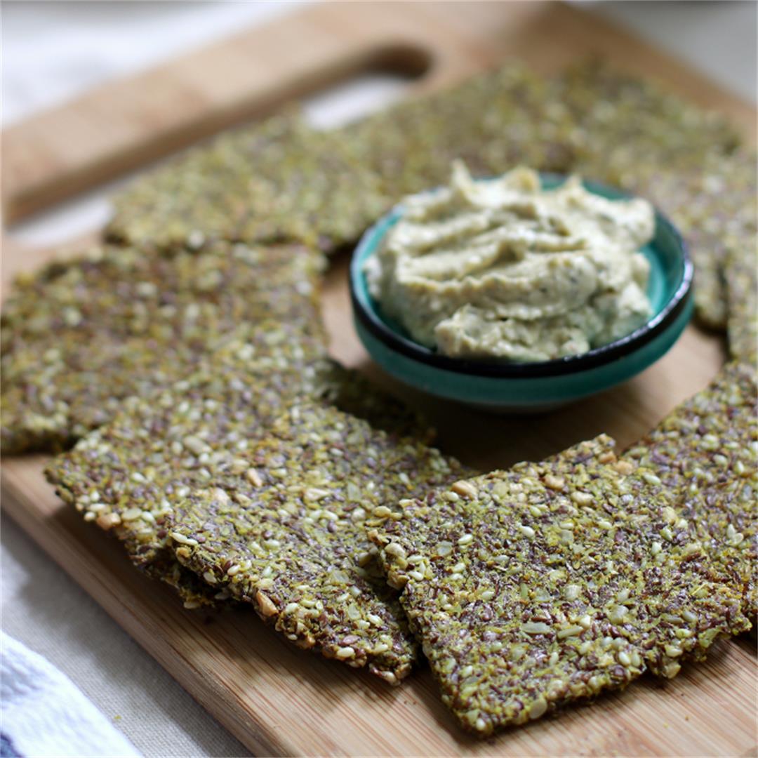 Flaxseed Crackers with Turmeric