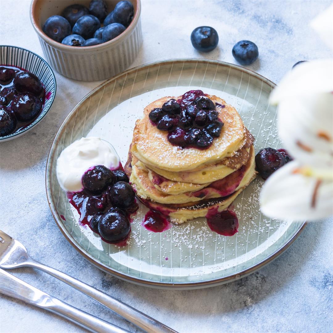 Blueberry and Greek Yogurt Pancakes