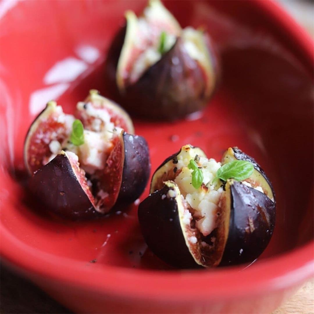 Baked Figs With Gorgonzola And Honey
