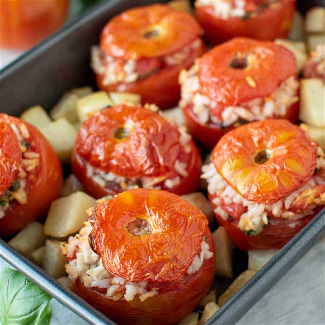 Stuffed Baked Tomatoes with Rice