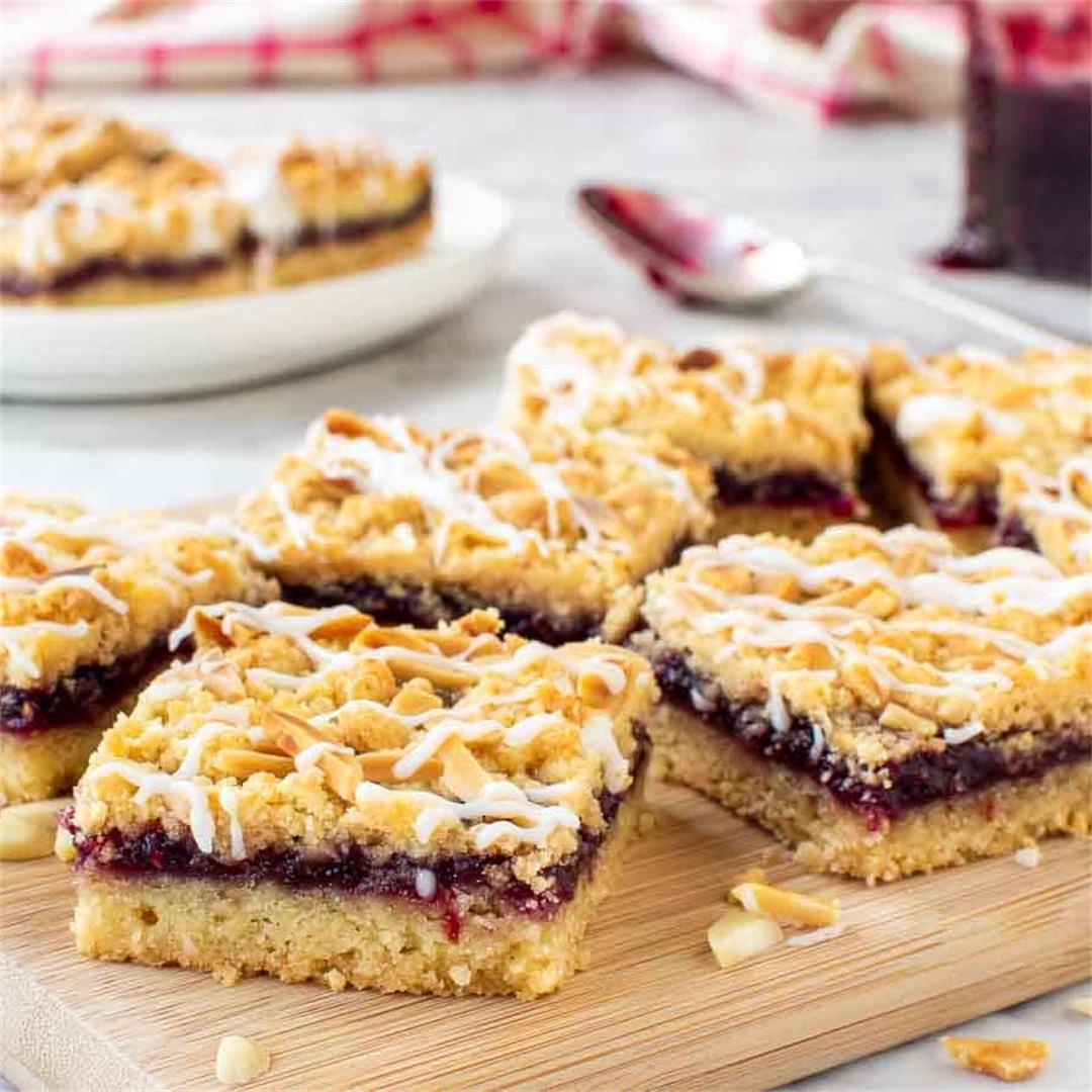 Raspberry Almond Bars with Crumble Topping