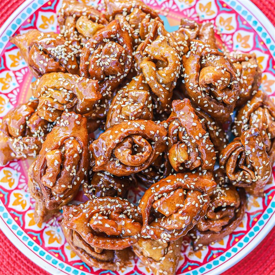 Chebakia (Moroccan Sesame Cookies)