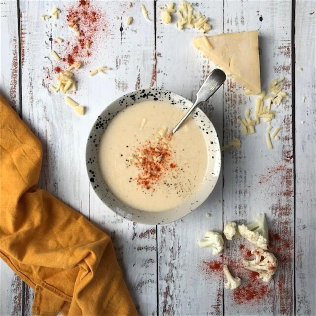 Cauliflower Soup with Cheese and Paprika