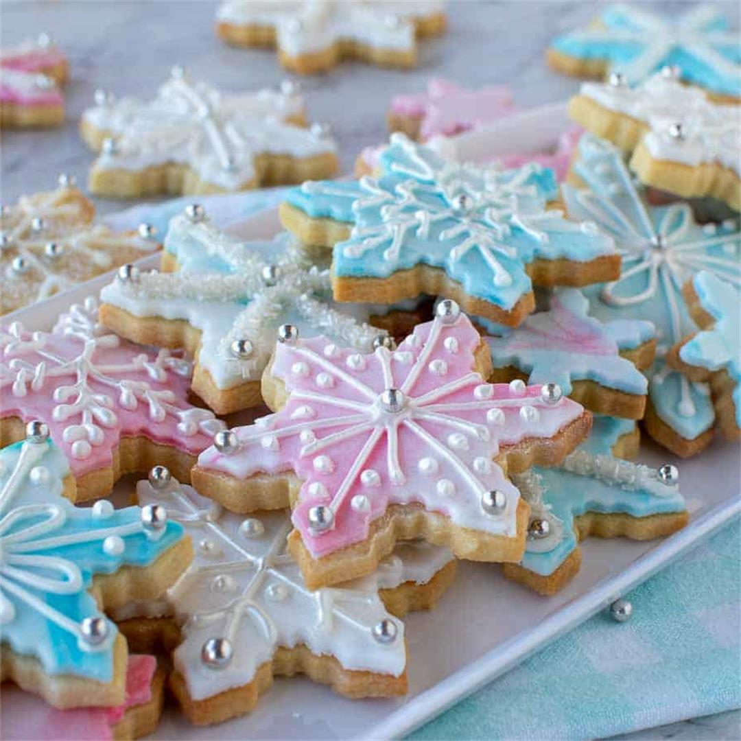 Snowflake Cookies that are soft and delicious!