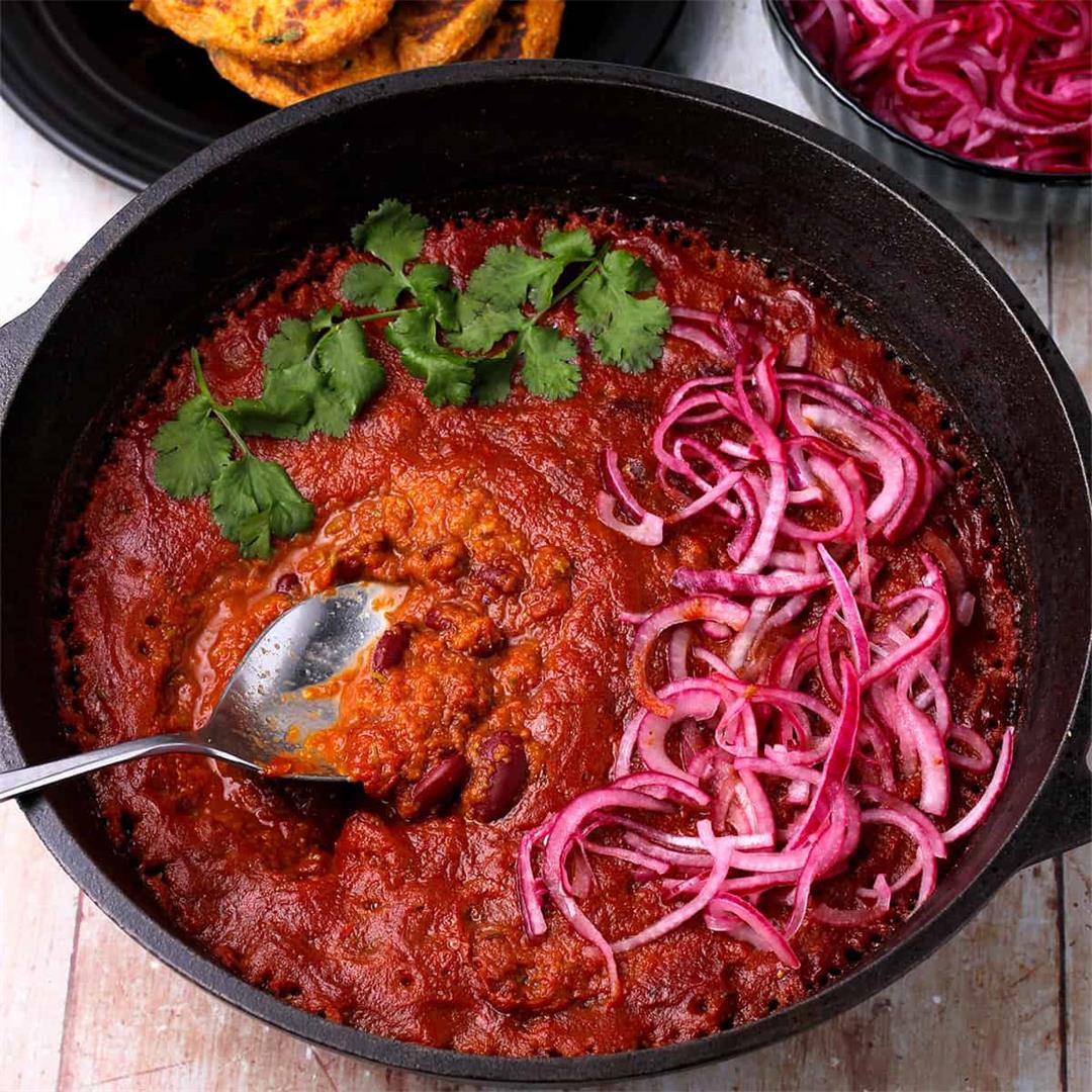 rajma masala: kidney bean curry